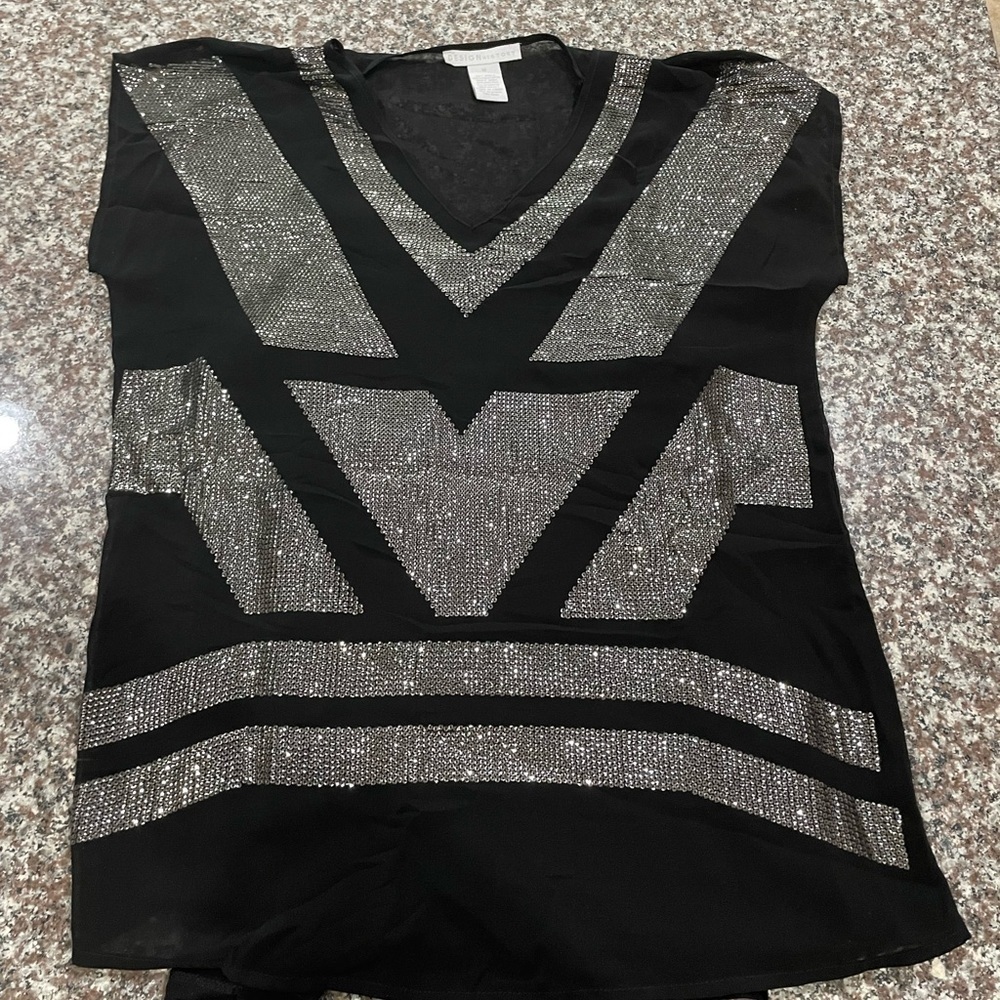 💰3 For $25💰         Black sequin dinner/evening shirt​​